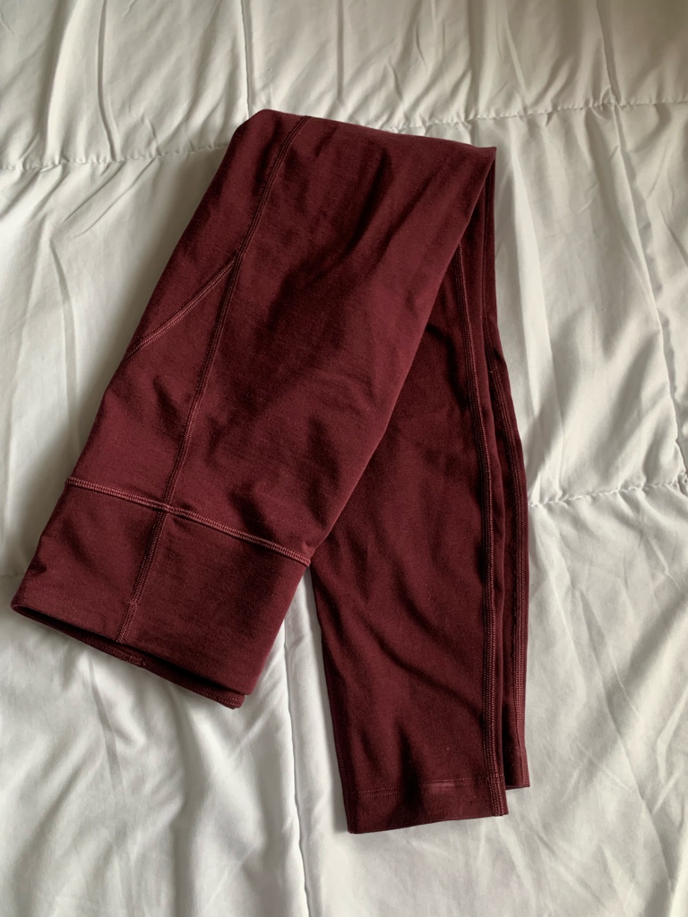 allbirds Women's Leggings in Burgundy Size Small
